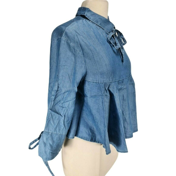 MEBON Blue Chambray Ruffle Top 3/4 Bell Sleeve Women Junior Size L Collared NCK - Picture 2 of 6
